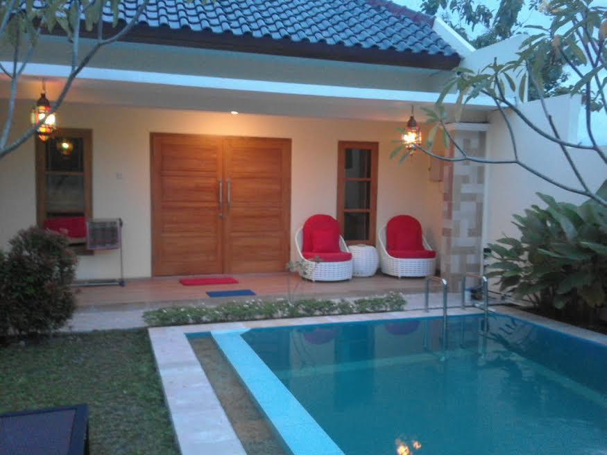 Villa Rosseno - Evelyn Private Pool And Garden Yogyakarta Extérieur photo